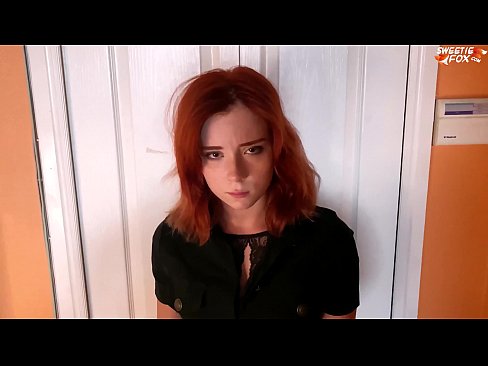 ❤️ Varnostnik kaznuje lepo žensko za krajo v trgovini - sperma v ustih ❤️ Porno pri nas ❌️❤